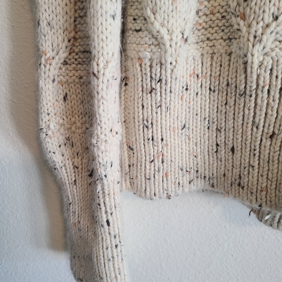 Nicholas Speckled Cream Cable Knit Sweater. Size XS - Picture 4 of 7
